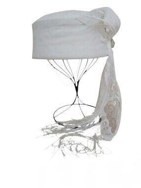 Vintage 60s Whittall & Shon White Lace Cocktail Hat – Pearl Brooch Accent